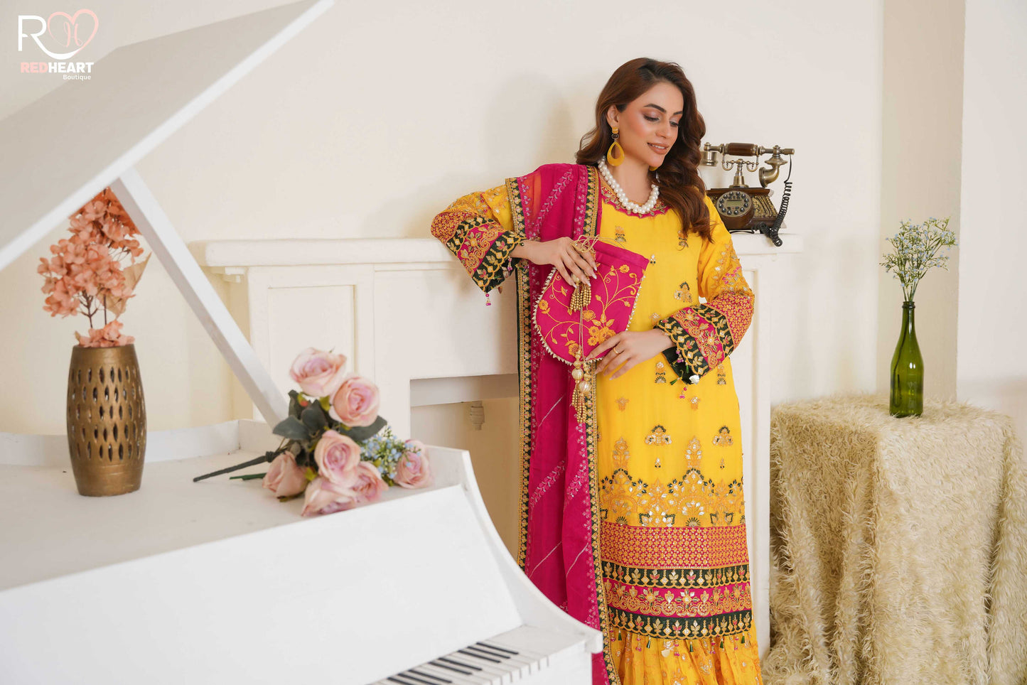 WOMEN'S PRET-KHAS | RH-206