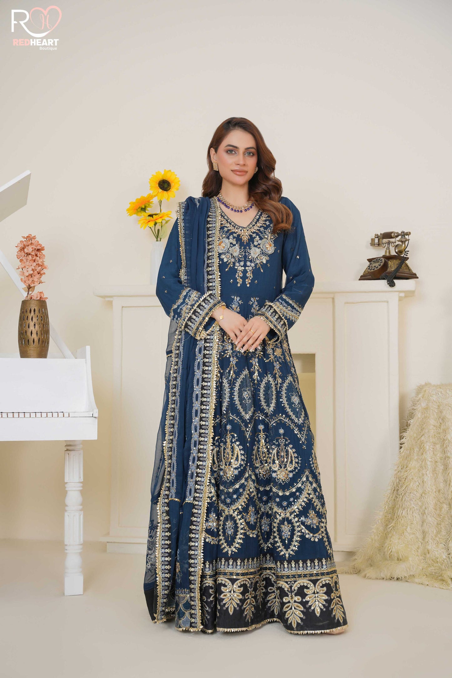 WOMEN'S PRET-KHAS | RH-209