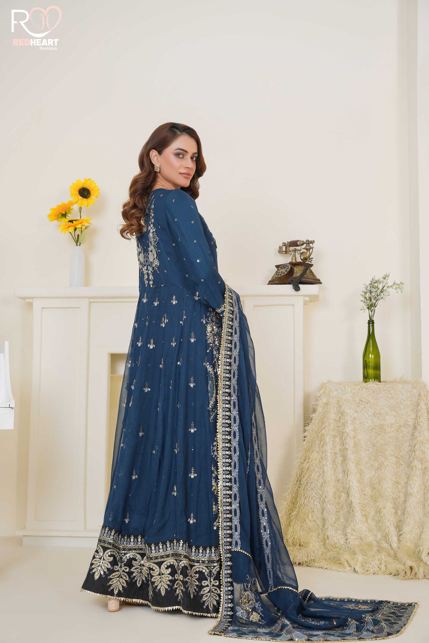WOMEN'S PRET-KHAS | RH-209