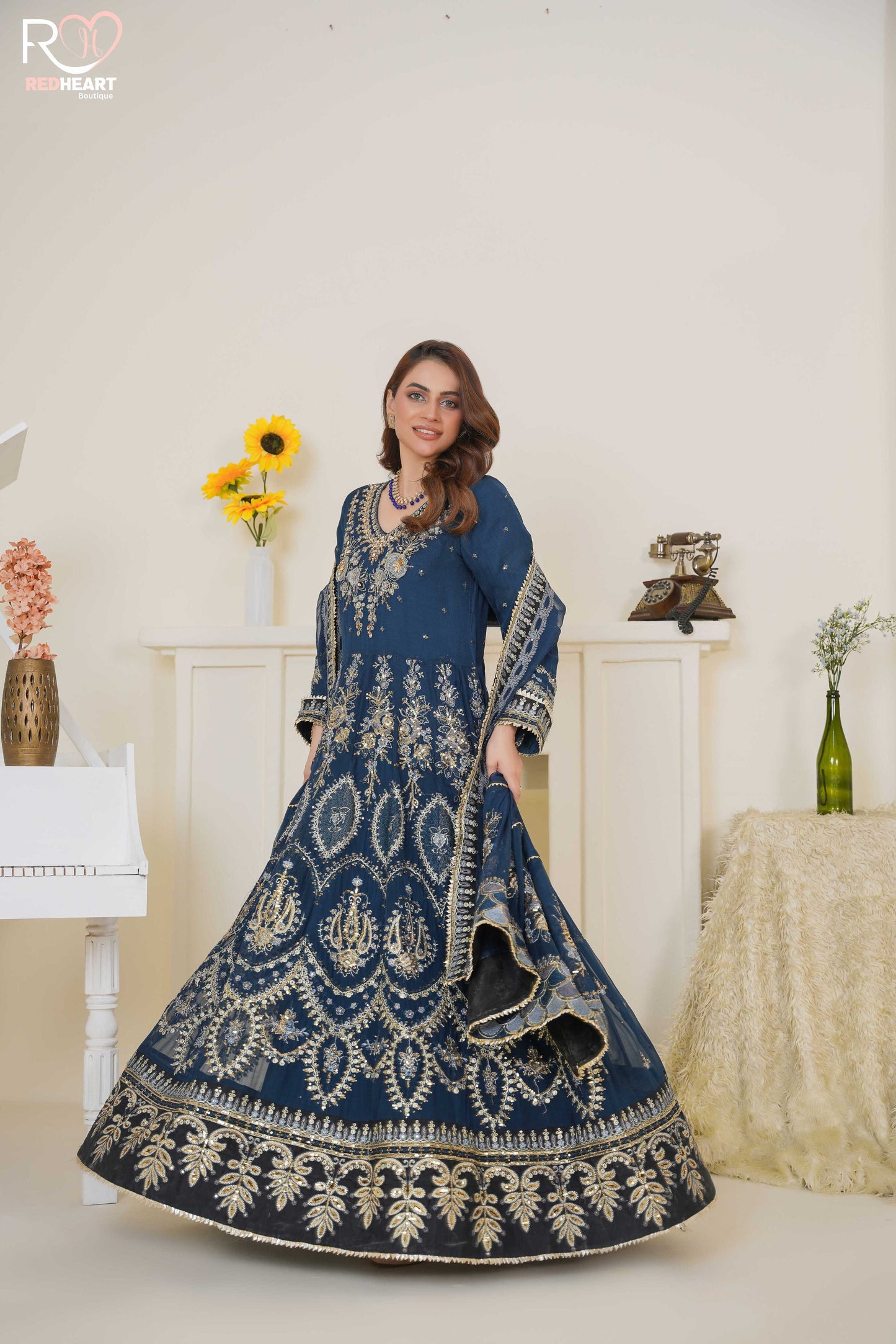 WOMEN'S PRET-KHAS | RH-209