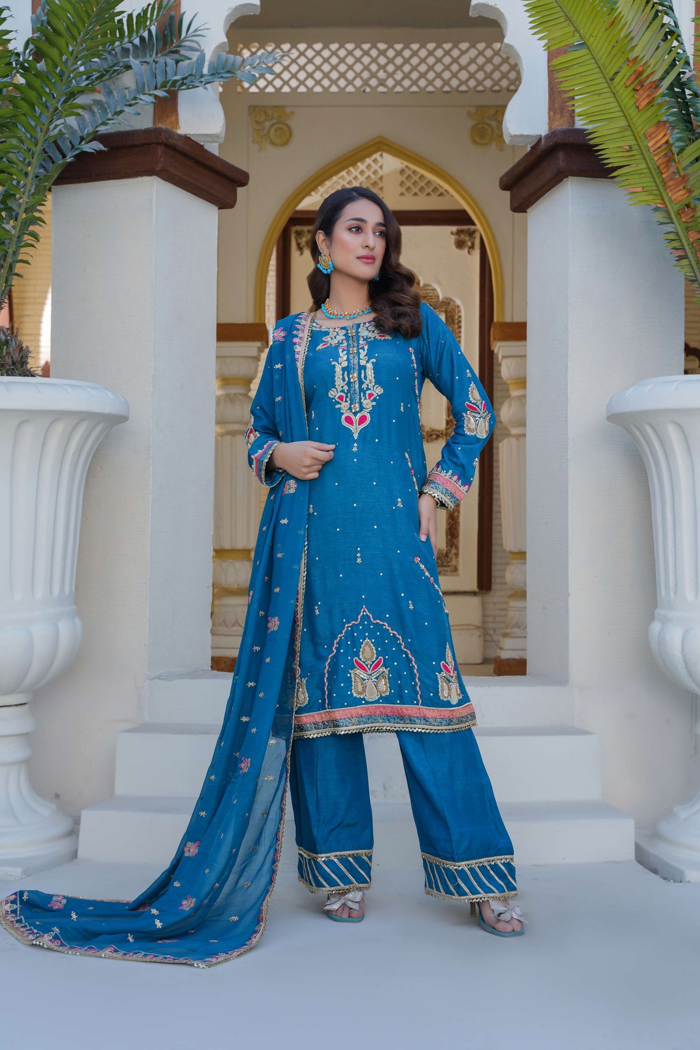 WOMEN'S PRET-KHAS | RHR-107