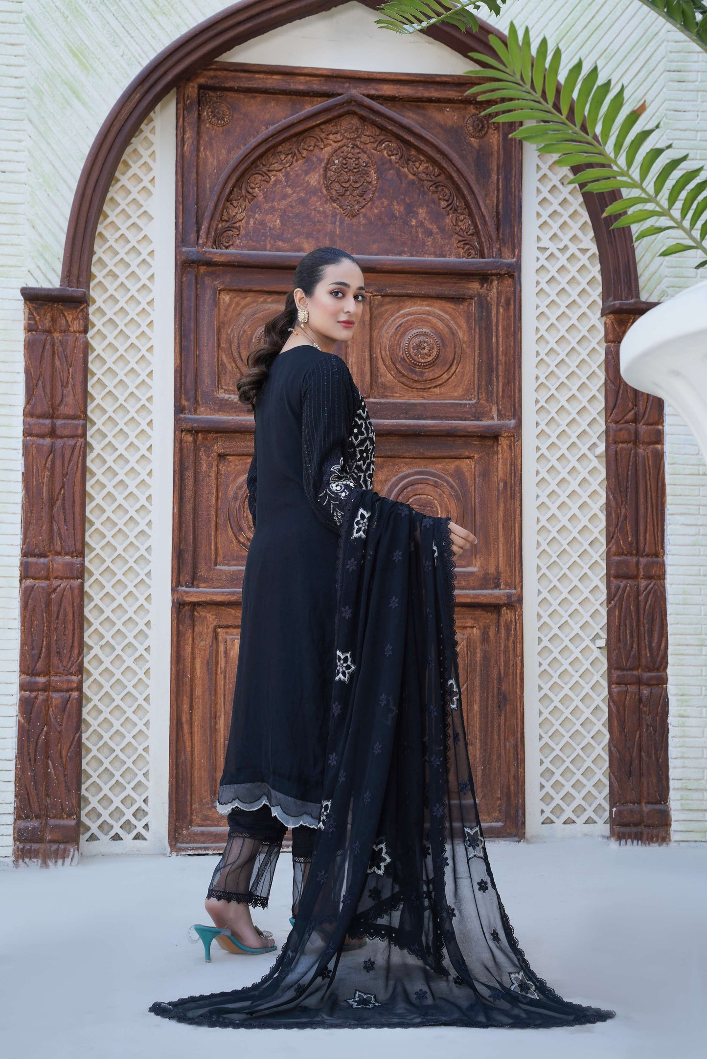 WOMEN'S PRET-KHAS | RHF-103