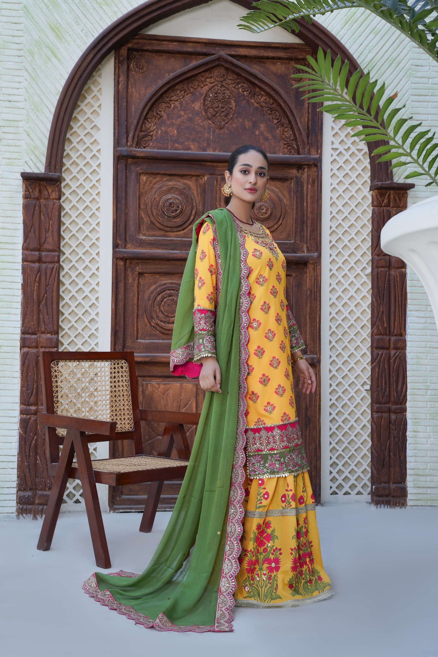 WOMEN'S PRET-KHAS | RHF-111
