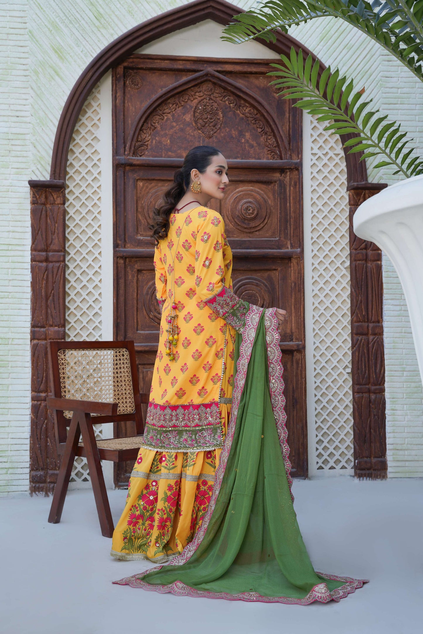 WOMEN'S PRET-KHAS | RHF-111