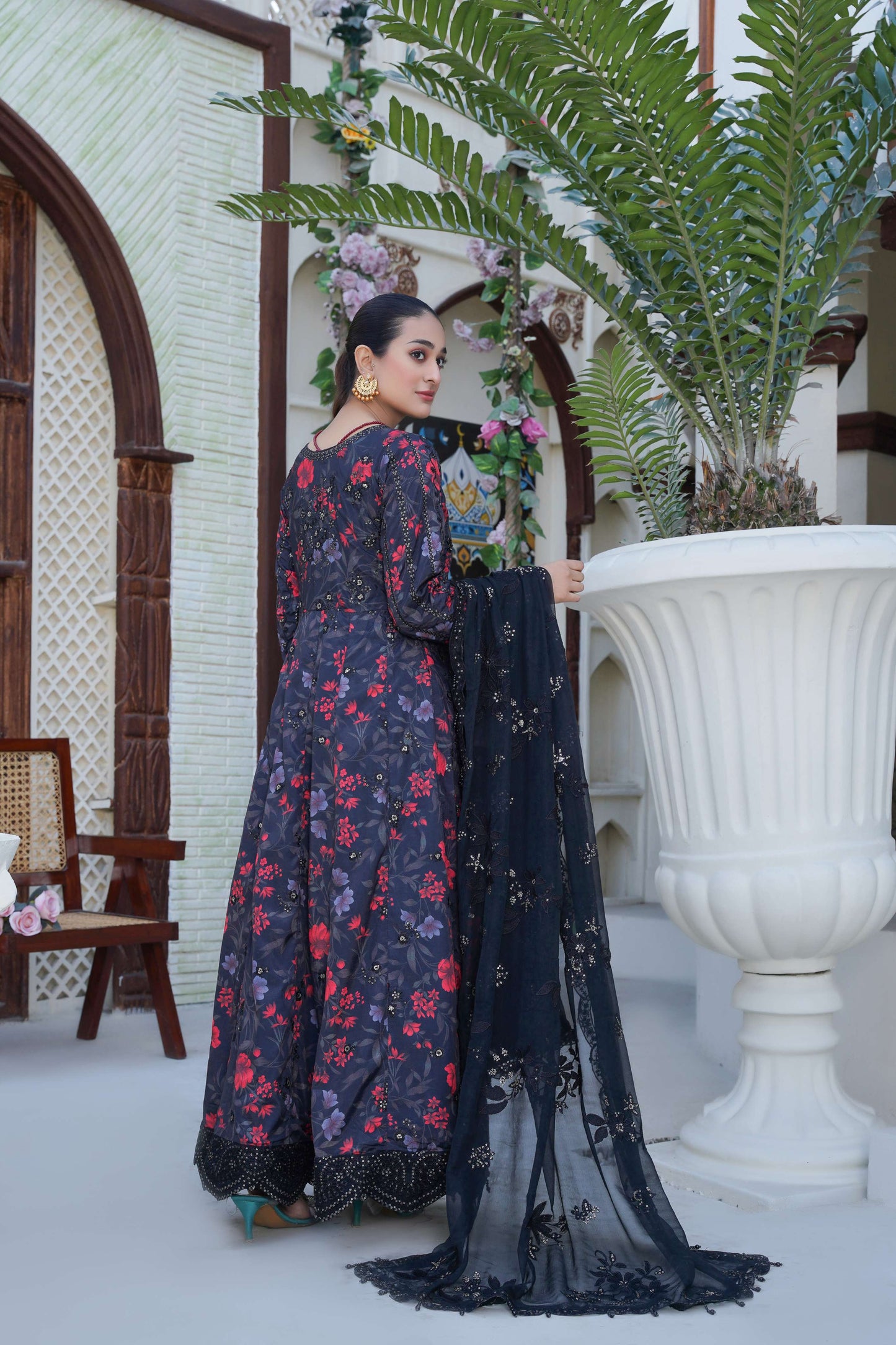 WOMEN'S PRET-KHAS | RHF-108