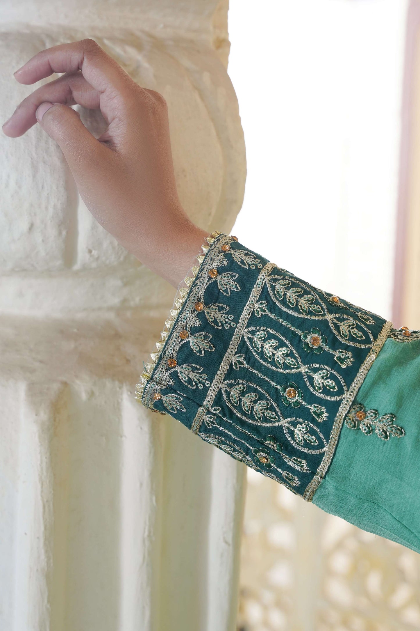 WOMEN'S PRET-KHAS | RH-117