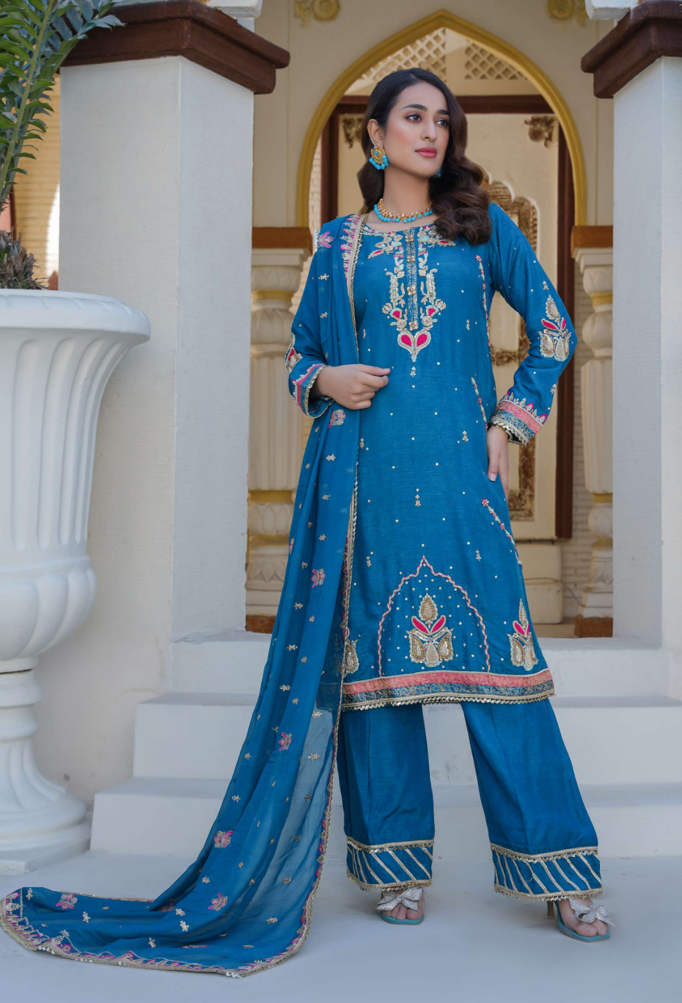 WOMEN'S PRET-KHAS | RHR-107